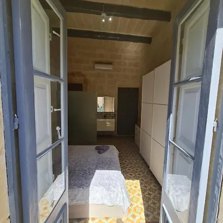 Guest house District