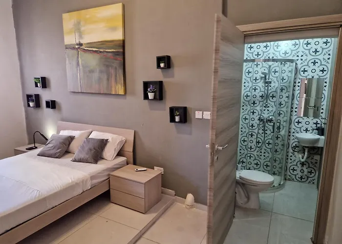 District בית הארחה 3*